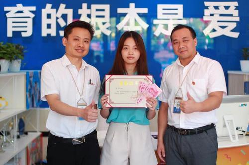 1530267588896492.jpg 1530267588896492.jpg