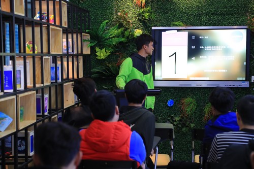 1520843483439160.jpg 1520843483439160.jpg