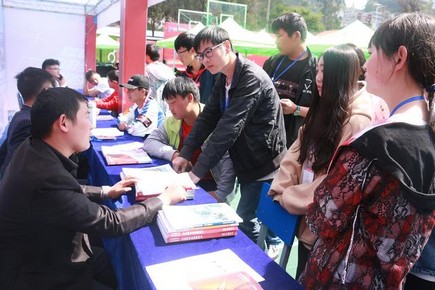 1553759759889604.jpg 3e7067f5276b47f8920f5bd328a81a7e.jpg