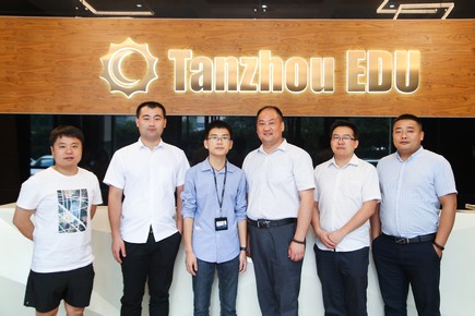 1559270791603276.jpg AQ6I4320.jpg