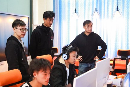 1575879537184049.jpg AQ6I5240.jpg