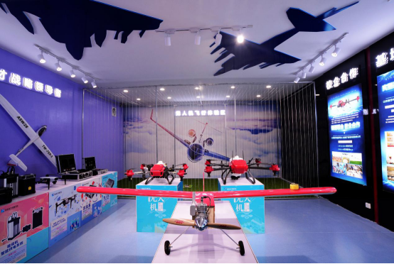 國家發布16個新職業—無人機智能應用看新華