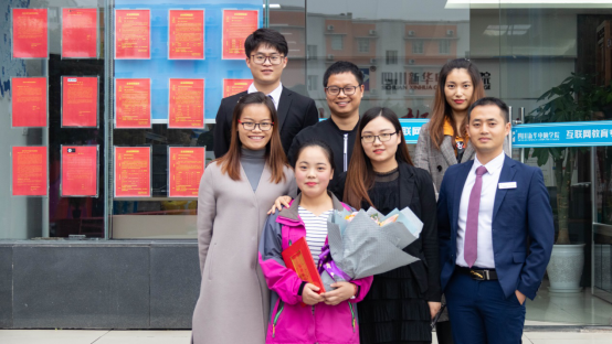 品質新華,用承諾詮釋使命——德育教育,讓品德成就美好