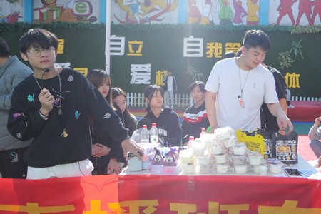 1624765308664210.jpg 1624765308664210.jpg