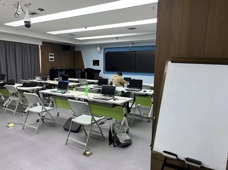 1698801140164436.jpg 10月10日 麓谷企業廣場 拜訪 強智科技4.jpg