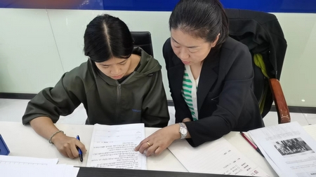 1698802209744577.jpg 與幼師班的學(xué)生就業(yè)交留02.jpg