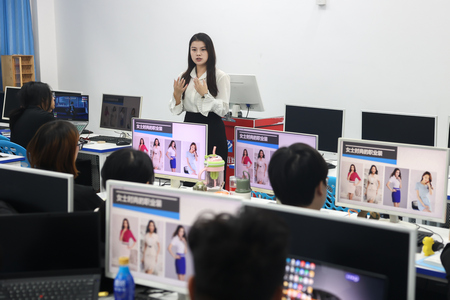 1729149761433845.jpg 293a8872b9ef5137b1de76b77f419ae.jpg