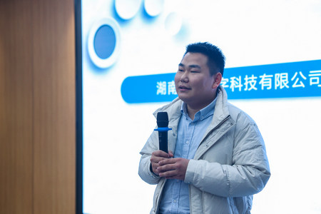 1741912511904301.jpg ES7A7011.jpg