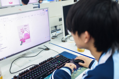 1747813608770900.jpg ES7A2086.jpg