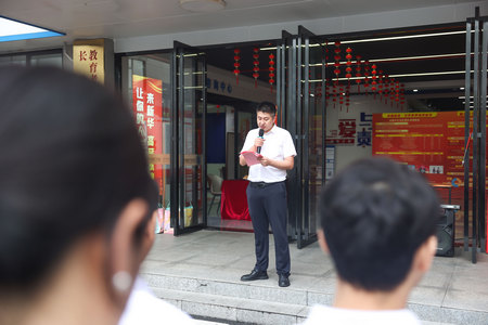 1757473138712519.jpg ES7A1897.jpg