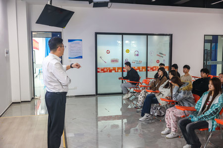 1761813579672372.jpg ES7A5799.jpg